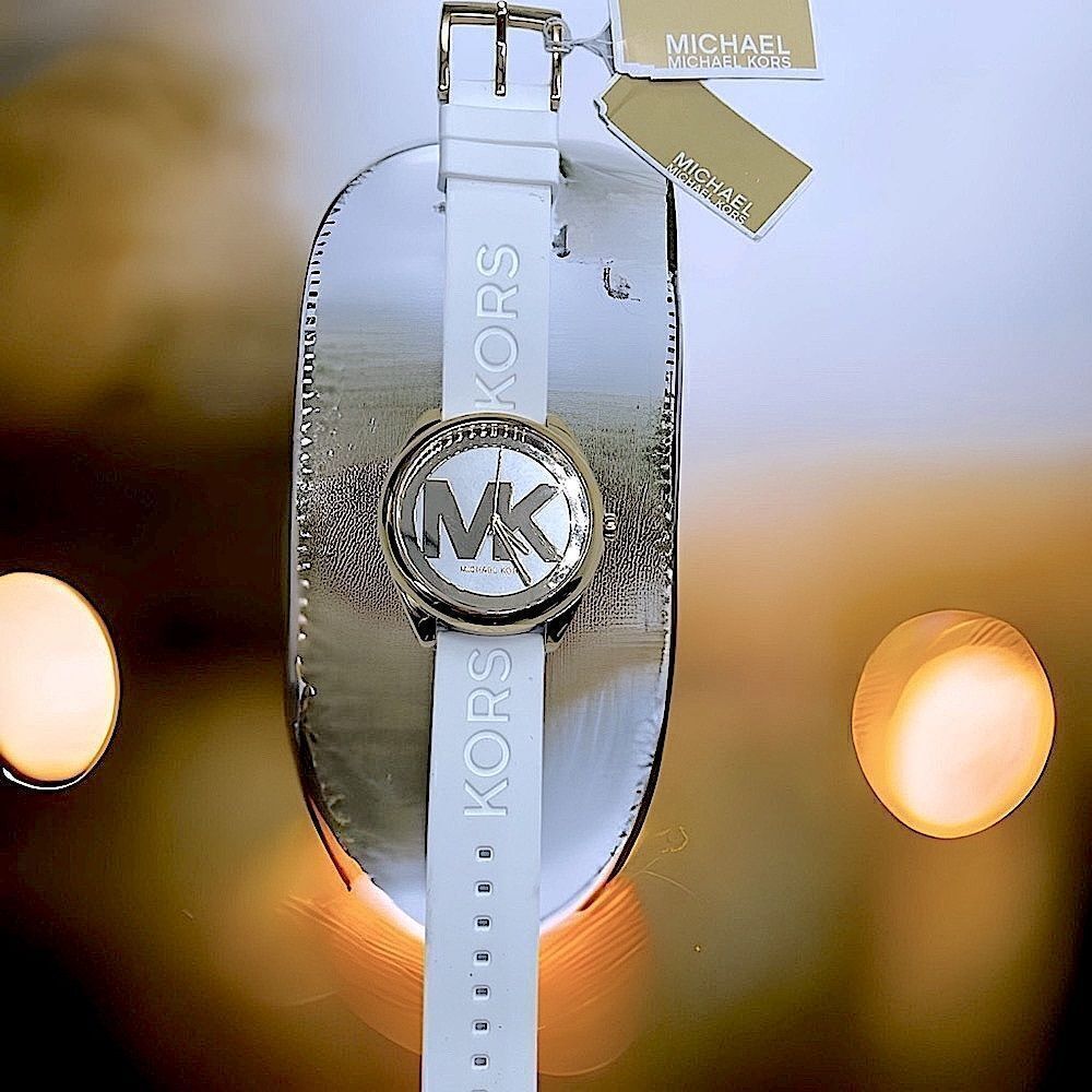 Michael Kors His & Her Watches l NIB - Picture 3 of 8